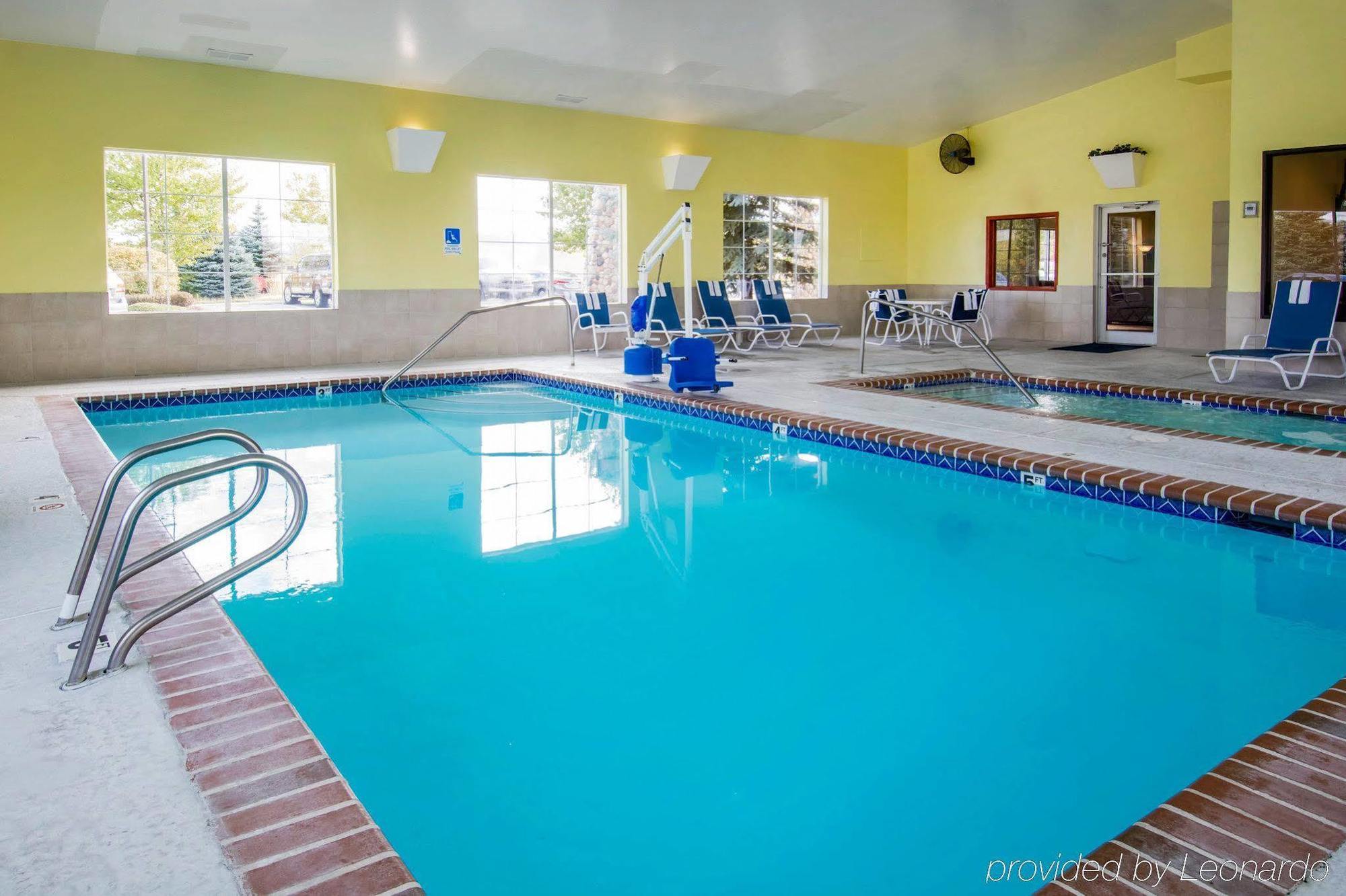 Quality Inn & Suites Of Liberty Lake Экстерьер фото